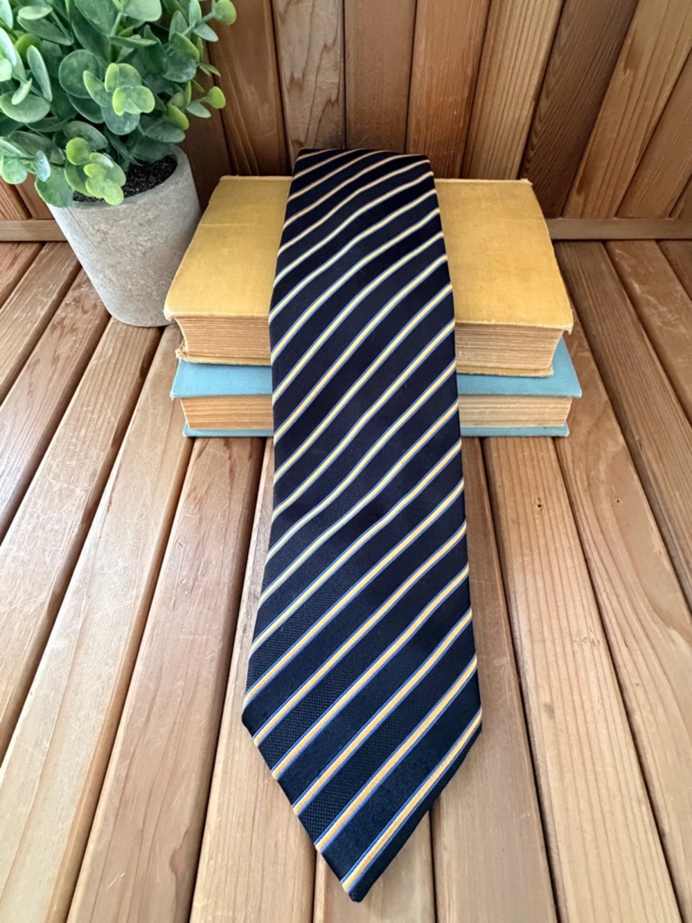 CHARVÉT Paris Silk Navy Gold Blue Striped Luxury Designer Necktie